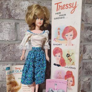 Vtg Tressy Hair Grow Fashion Doll w/ Original Box Accessories American Character